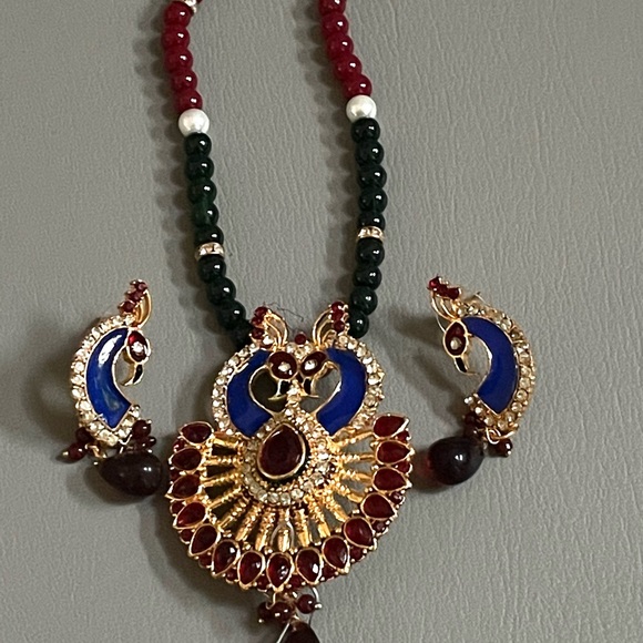 One gram 24 carat gold plated peacock design Necklace Set - Picture 5 of 7